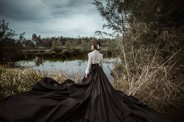 Photograph Din Wu Lakeside on One Eyeland