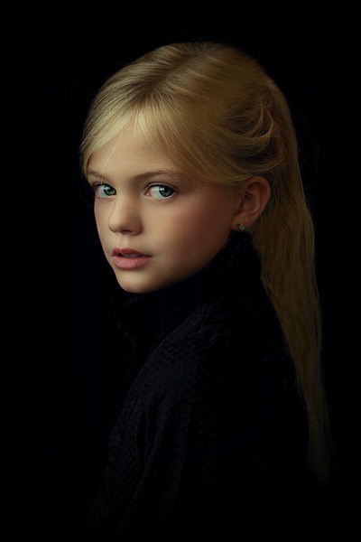 Photograph Reiny Bourgonje Luna on One Eyeland