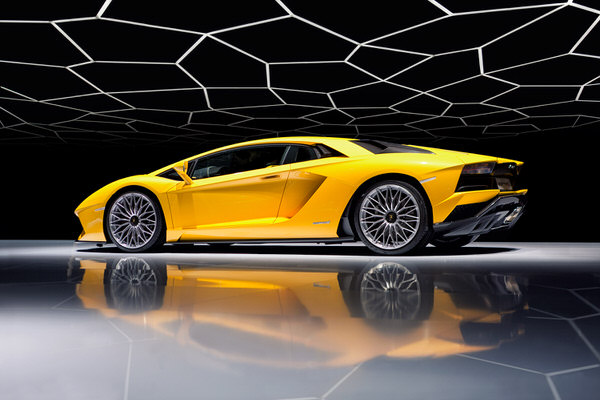 Photograph Andrew Winnicki The Aventador on One Eyeland