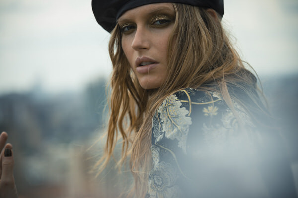 Photograph Patrick Curtet Erika 21 on One Eyeland