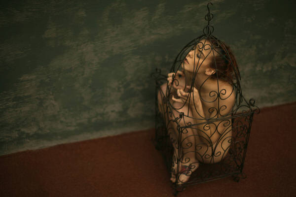 Photograph Junior Luz Prison Body on One Eyeland