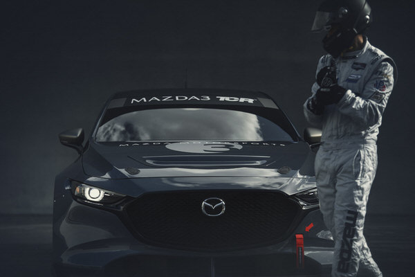 Photograph Patrick Curtet Mazda 3 Tcr Ready on One Eyeland
