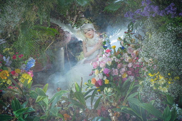 Photograph Haseo Hasegawa Angel on One Eyeland