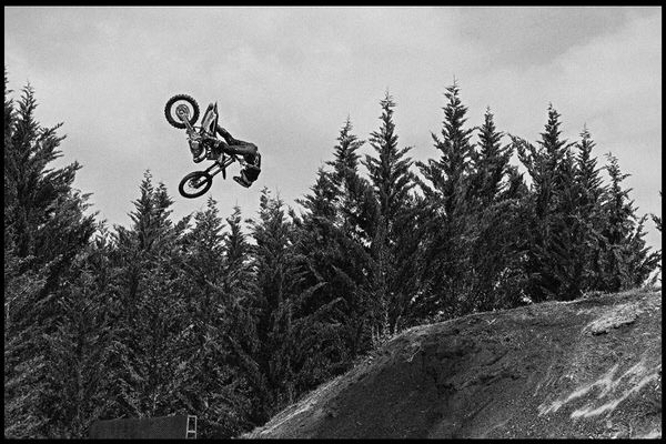 Photograph Jean Francois Muguet Tom Pages on One Eyeland