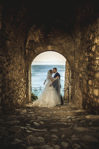 Photograph Eleftherios Antoniades A Pationate Kiss on One Eyeland