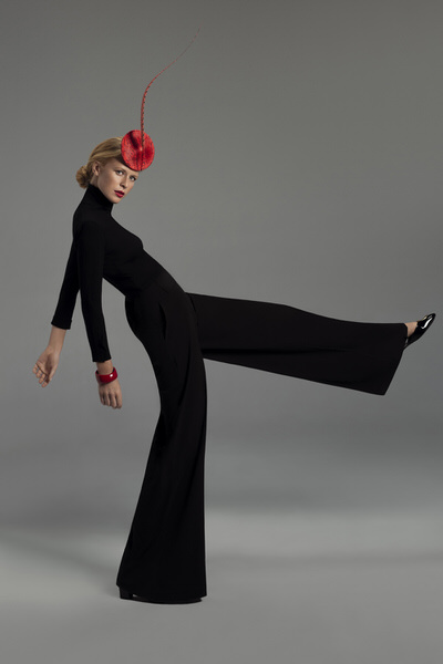 Photograph Brandon Barnard Statuesque Elize on One Eyeland