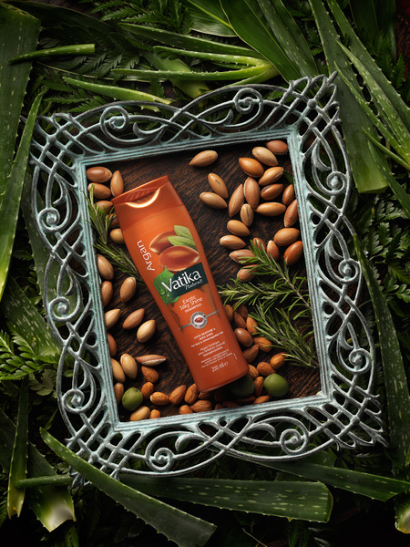 Photograph Warren Ryley Vatika Argan Shampoo on One Eyeland