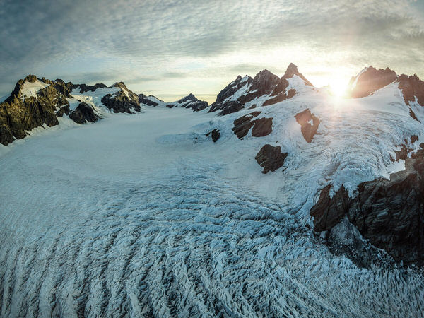 Photograph Stephan Romer Tyndall Ridge on One Eyeland