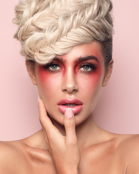 Photograph Vera Change Pink World on One Eyeland