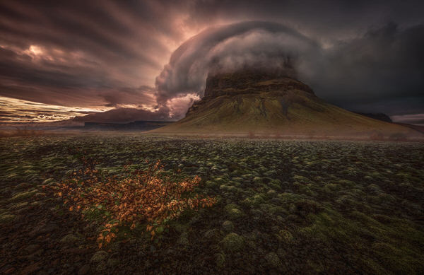 Photograph Peter Svoboda Lomagnupur Cloud Cap on One Eyeland