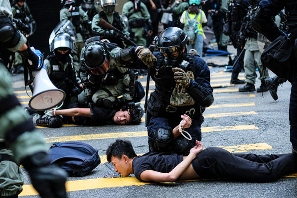 Photograph Keith Tsuji Hong Kong Protest on One Eyeland