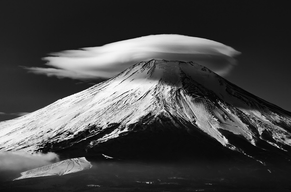 Photograph Kousuke Kitajima Hat on One Eyeland