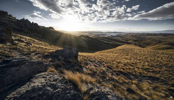 Photograph Stephan Romer Poolburn on One Eyeland
