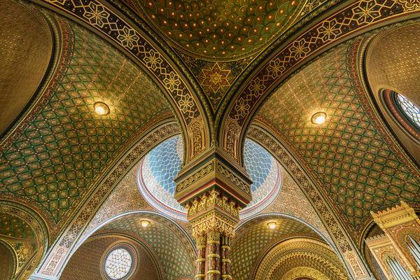 Photograph A Tamboly Spanish Synagoge on One Eyeland
