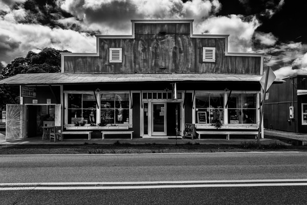 Photograph Yasuhiro Sakuda Countryside Shop on One Eyeland