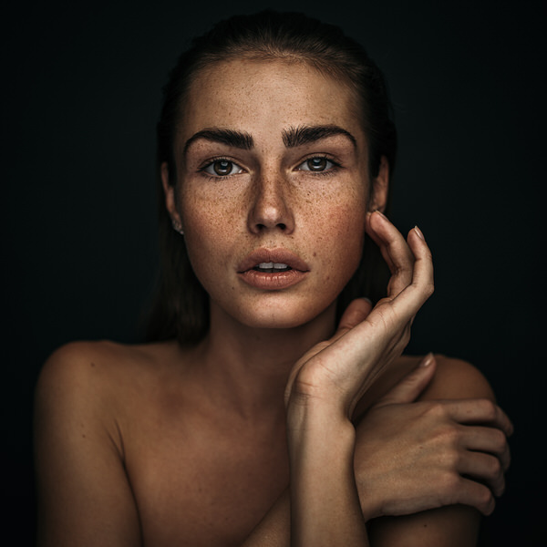 Photograph Martin Krystynek Project Faces Romana on One Eyeland