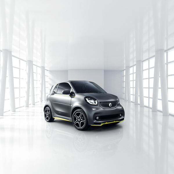 Photograph Arnaud Taquet Smart Fortwo Urban Shadow on One Eyeland