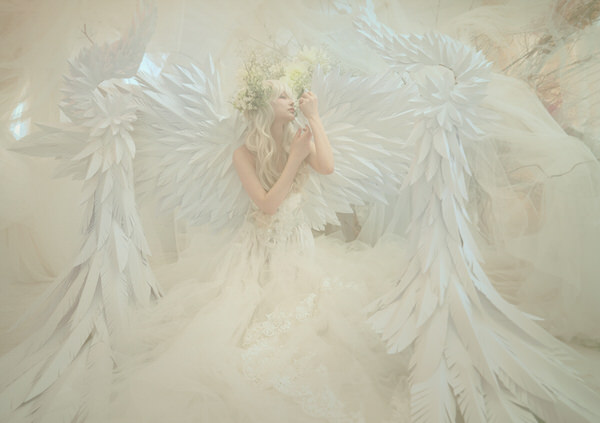 Photograph Haseo Hasegawa Paper Angel on One Eyeland