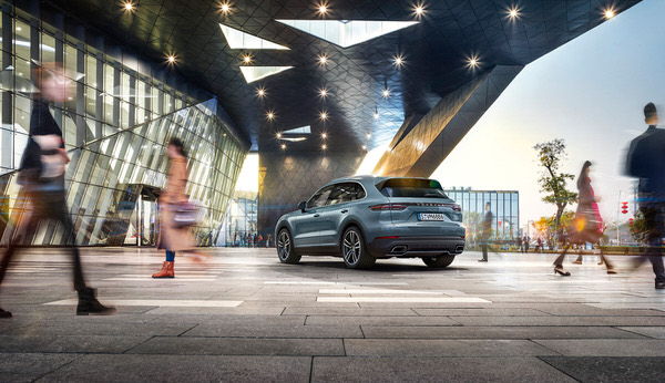 Photograph Stephan Romer The New Cayenne on One Eyeland