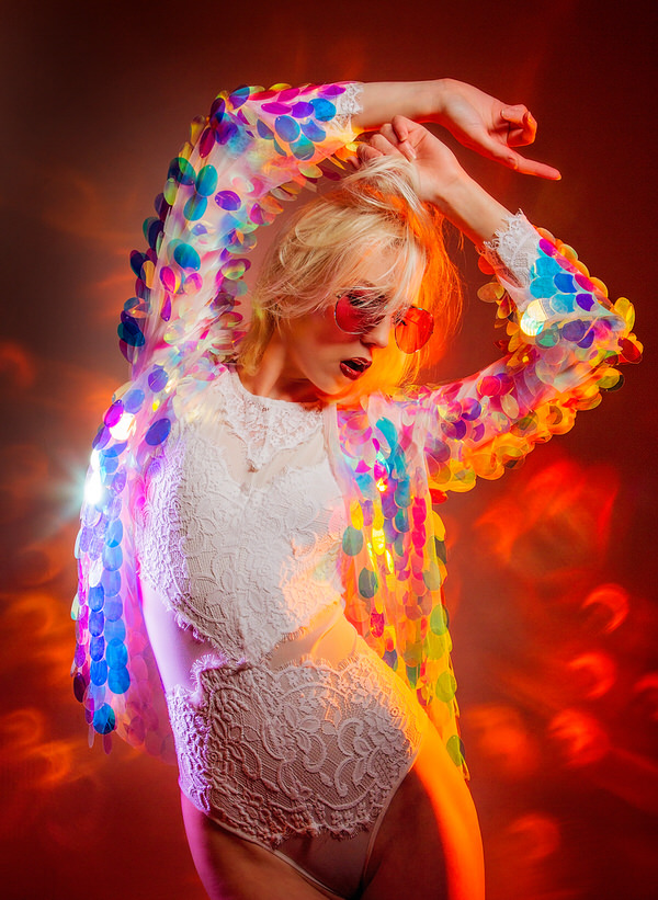 Photograph Simon Drew Bobbi on One Eyeland