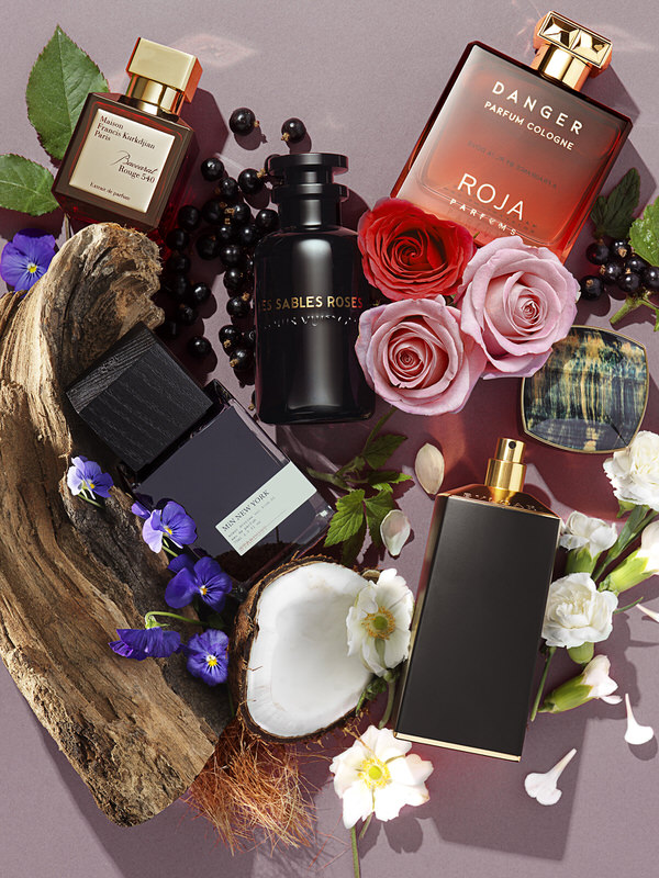 Photograph Barry Makariou Fragrance Gifts on One Eyeland