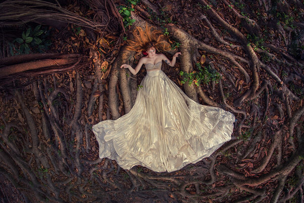 Photograph Junior Luz The Queen on One Eyeland
