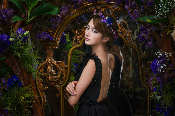 Photograph Haseo Hasegawa Mirror on One Eyeland