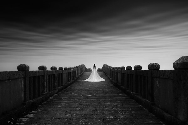 Photograph Kazutoshi Kawakami Proceed on One Eyeland