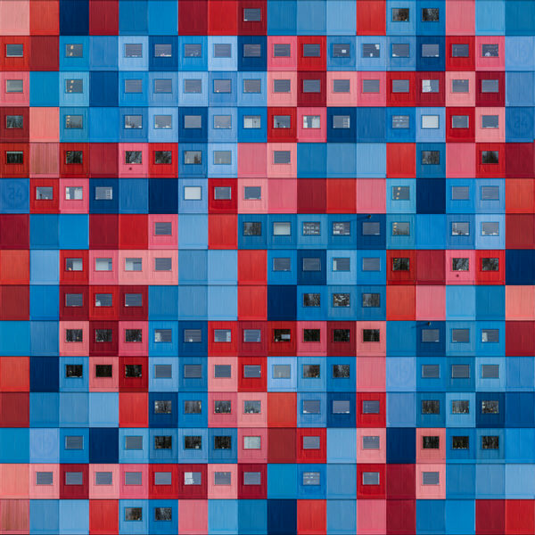 Photograph Paul Brouns Shuffle In Blue And Red on One Eyeland