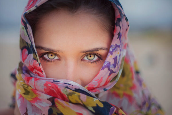 Photograph Junior Luz Look on One Eyeland