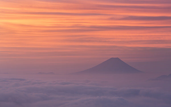 Photograph Kousuke Kitajima Burning Sky on One Eyeland