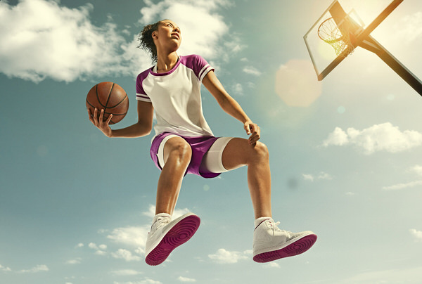 Photograph Mauricio Candela Basketball on One Eyeland