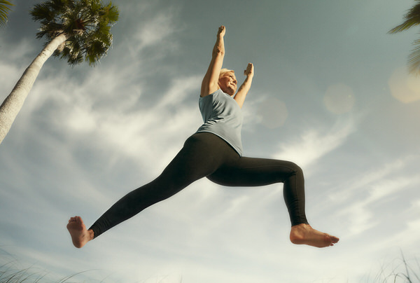 Photograph Mauricio Candela Yoga on One Eyeland