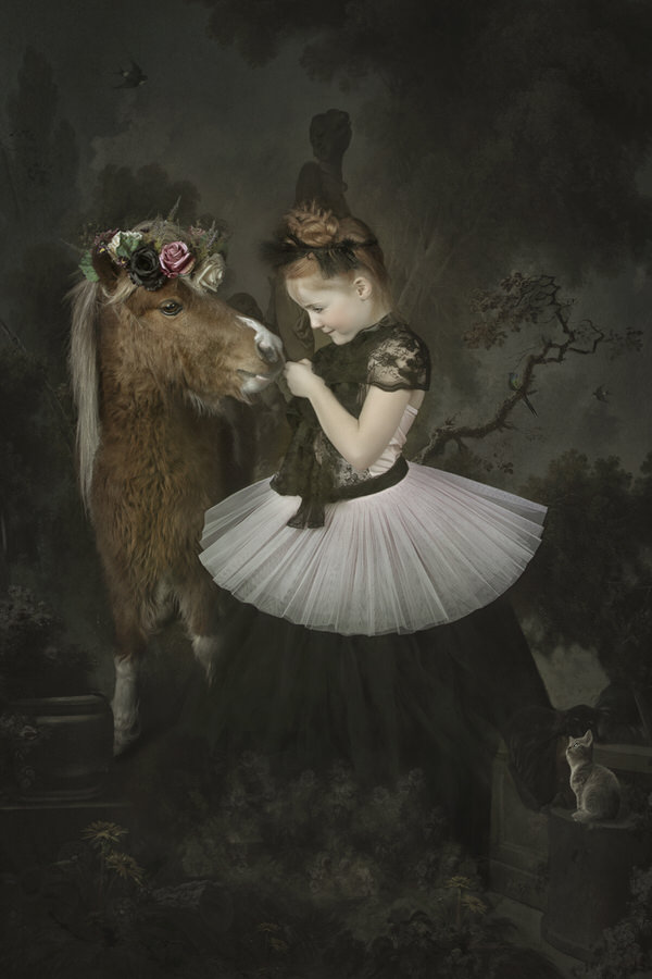 Photograph Carola Kayen Mouthaan I Love My Little Friend on One Eyeland
