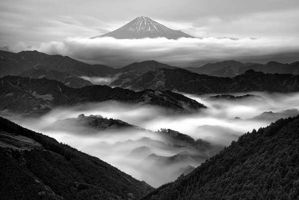 Photograph Takashi  V Valley on One Eyeland