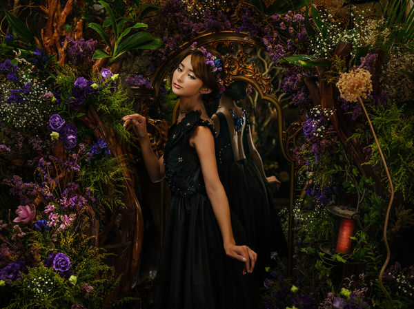 Photograph Haseo Hasegawa Mirror 2 on One Eyeland