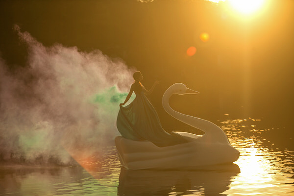 Photograph Junior Luz Like A Princess on One Eyeland