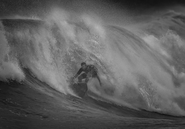 Photograph Steve Turner Washing Up on One Eyeland