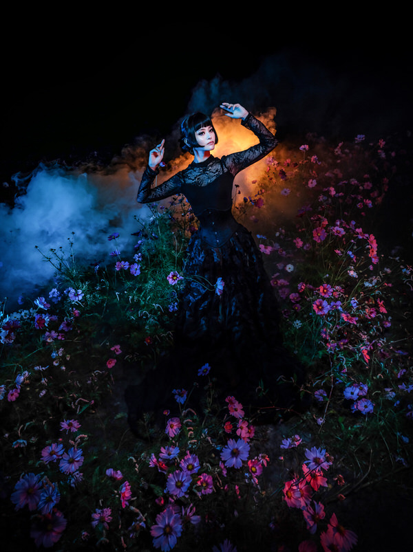 Photograph Haseo Hasegawa Alice World 2 on One Eyeland