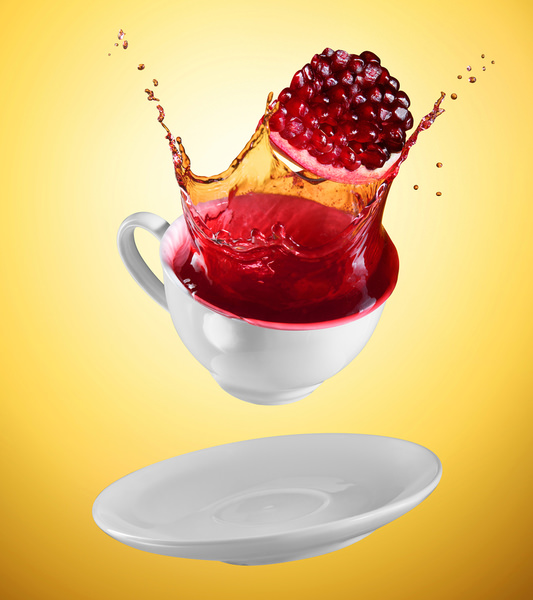 Photograph Yechiel Orgel Tea Spalsh on One Eyeland