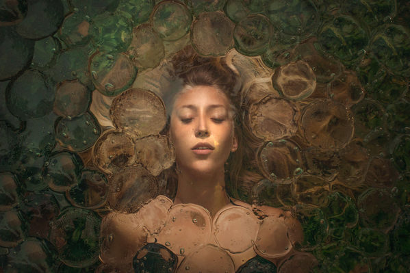 Photograph Junior Luz Agua Viva on One Eyeland