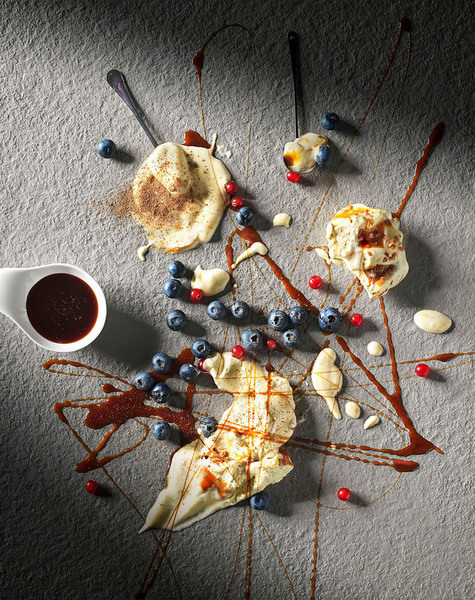 Photograph Gonzalo Puertas Ice Cream on One Eyeland
