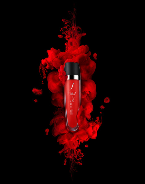 Photograph Kunal Rajput Underwater Liquid Lipstick on One Eyeland