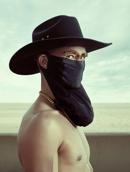 Photograph Kremer Johnson The Hermosa Cowboy Black Hat on One Eyeland