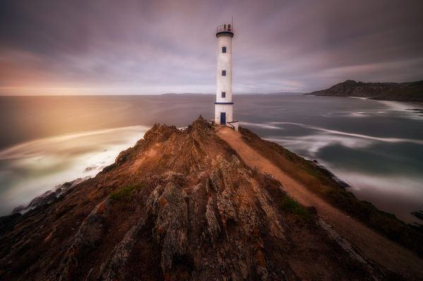 Photograph Jorge Gonzalez Herrera El Faro on One Eyeland