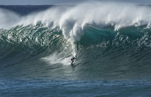Photograph Steve Turner Winter Swell Australia on One Eyeland