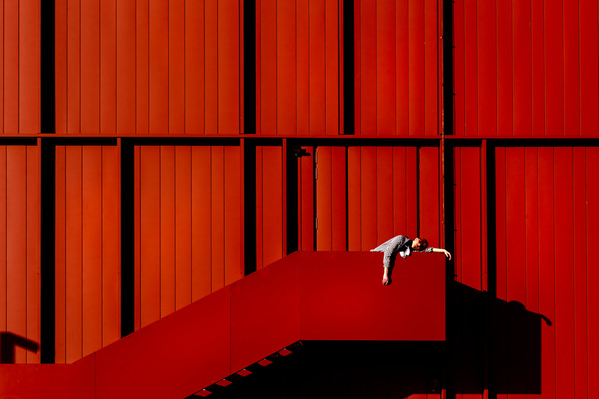 Photograph Ruslan Bolgov Fashion Geometry on One Eyeland