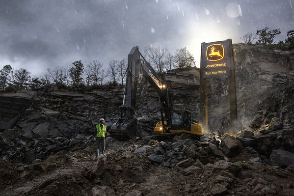 Photograph Andy Goodwin Deere on One Eyeland