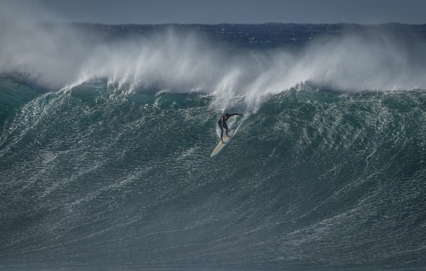 Photograph Steve Turner Riding The Wind on One Eyeland