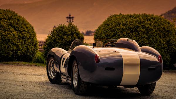 Photograph Duschan Tomic Ferrari 335 Sport 1958 on One Eyeland